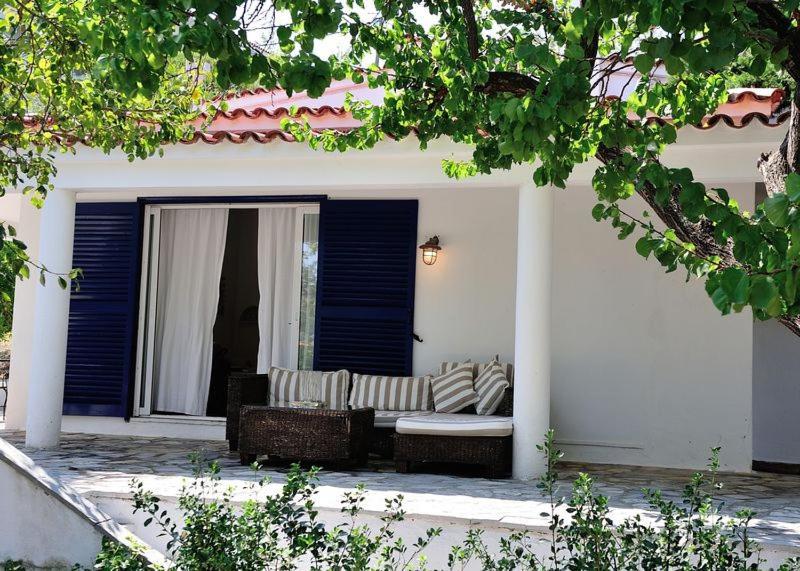 Villa Ftelia Skiathos Exterior photo