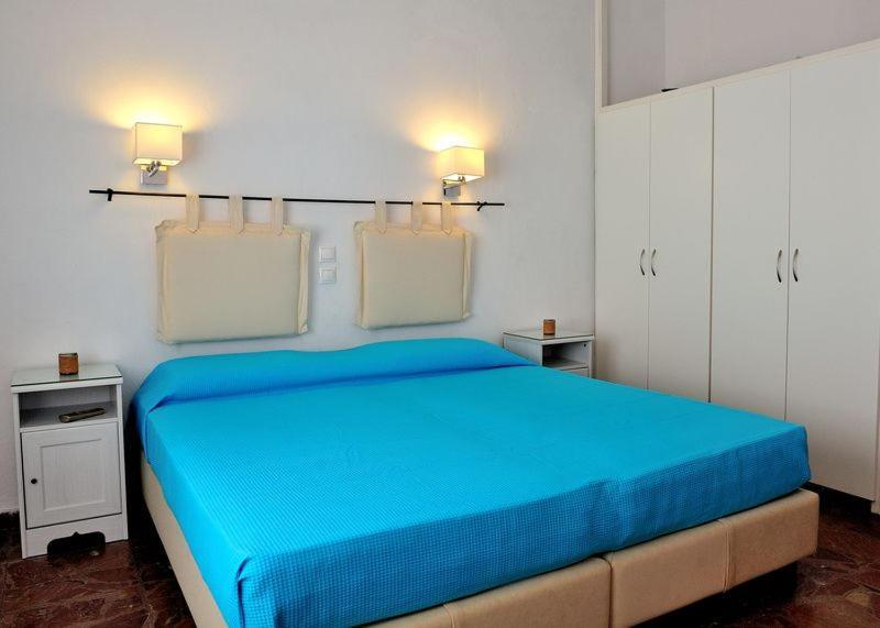 Villa Ftelia Skiathos Exterior photo
