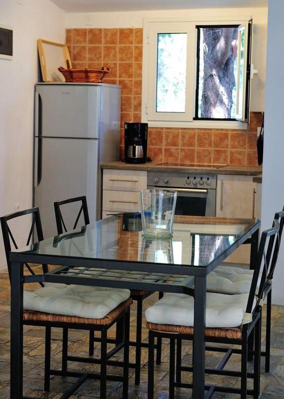 Villa Ftelia Skiathos Exterior photo